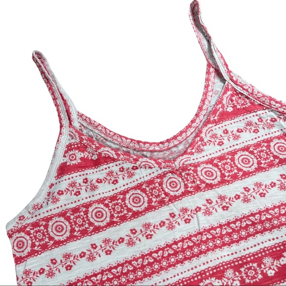 4/$32 Mudd 📌 size small red white striped floral spaghetti strap top curved hem - Picture 2 of 7